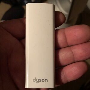 Dyson White Portable Power Adapter